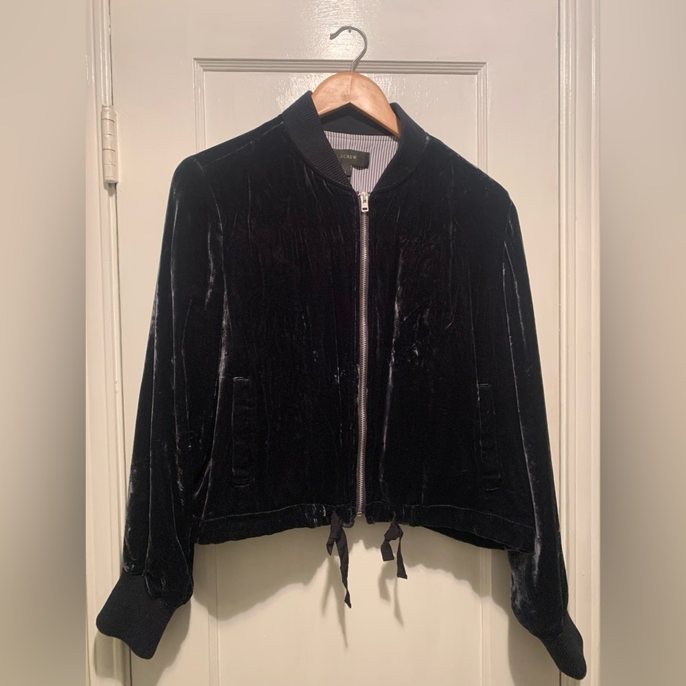 J.Crew Velvet Bomber Jacket in Midnight Navy Like New Size L - Picture 3 of 16